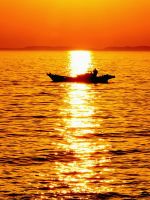 三河湾夕景を西浦温泉郷より。